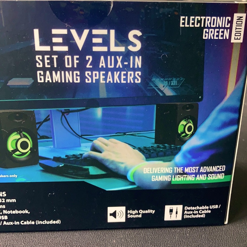 Gaming Speakers (never opened)